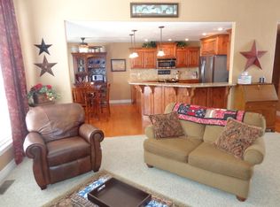 4730 Pine Haven Rd, Nixa, MO 65714