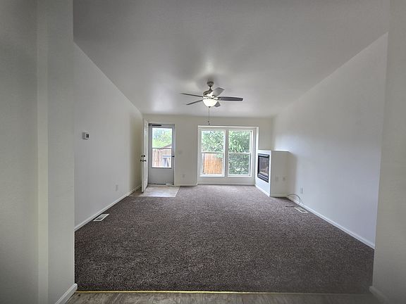 2nd image of 735 E Vermijo Ave #1