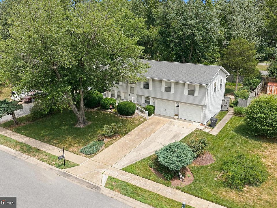 1st image of 206 Stoddert Ave