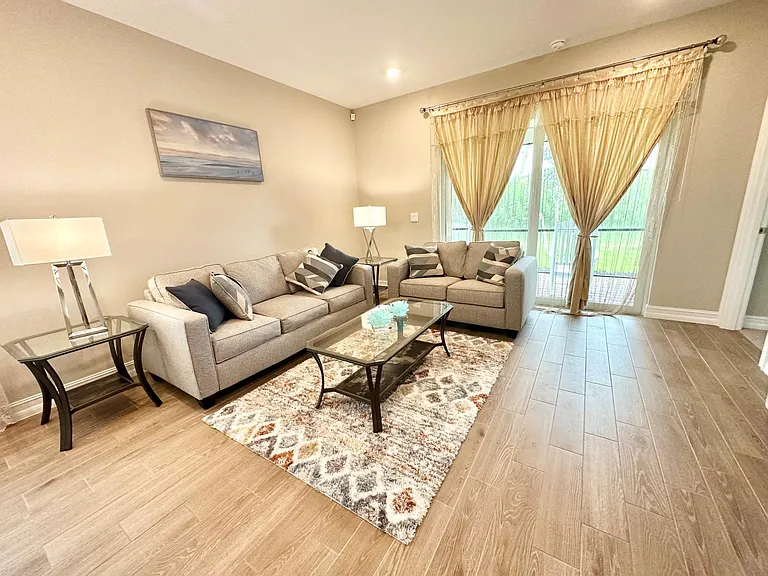 823 Enbrook Loop — Photo 7