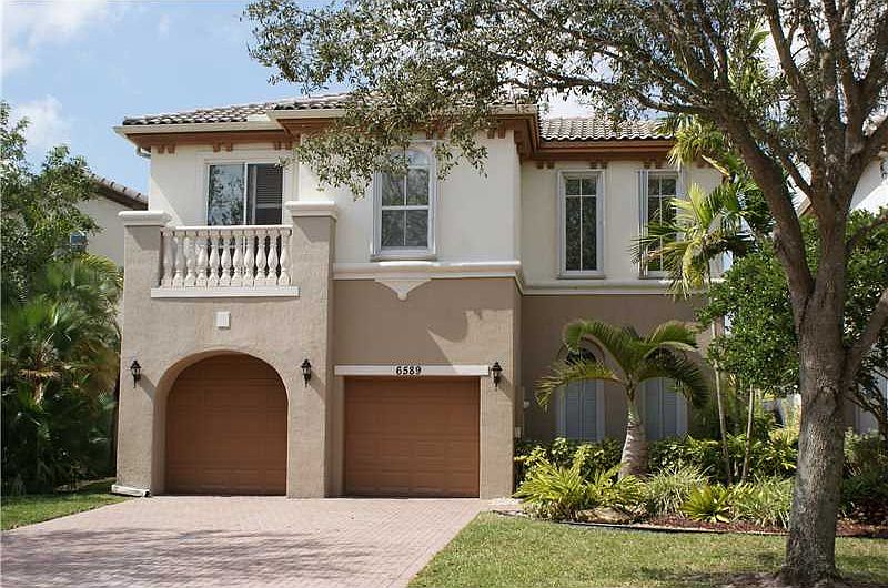 1st image of 6589 NW 128th Way