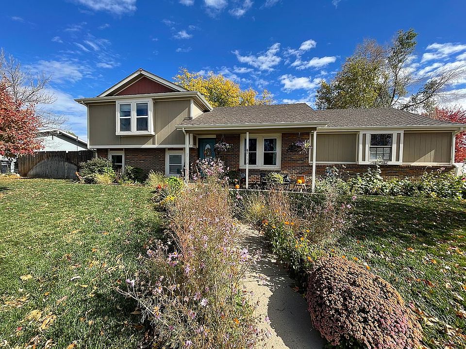 1st image of 155 Sunflower Dr