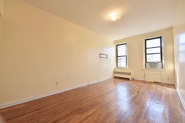 Rented by Nolita Group