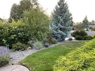 1252 NE Providence Dr — Photo 32