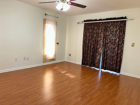 5th image of 1316 SE 26th Ter