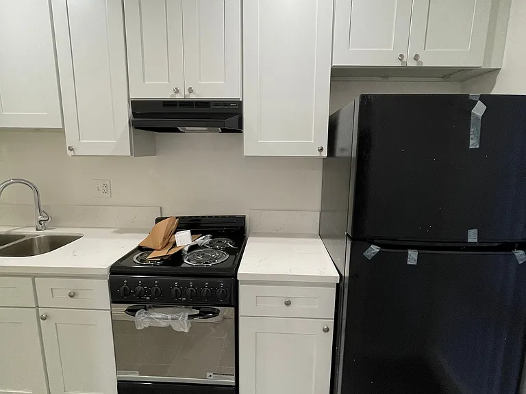 141 S Avenue 55 #36 — Photo 3