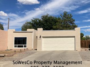 2708 Crescent Ave, Farmington, NM 87401
