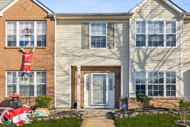 54 Grassmere Ct UNIT 2, Freehold, NJ 07728 Zillow