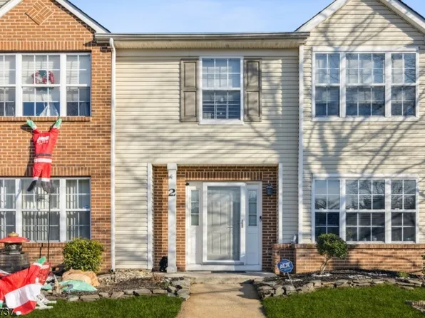 54 Grassmere Ct #2, Freehold Twp., NJ 07728