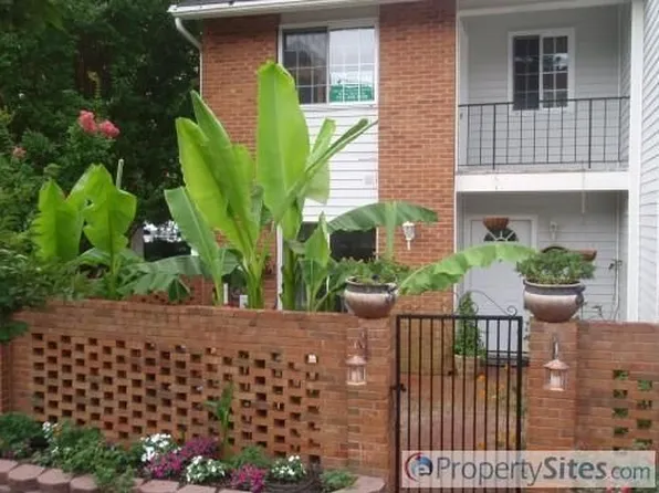 7992 Westcape Dr, Denver, NC 28037