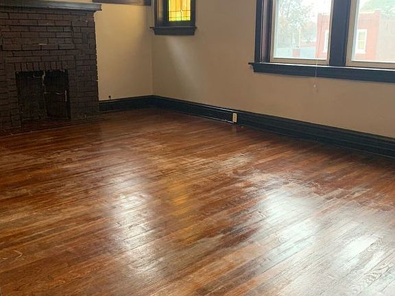 2nd image of 5516A Louisiana Ave