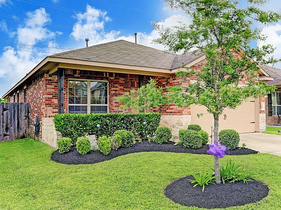 2nd image of 308 Kendall Crest Dr
