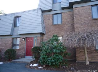 184 Trolley Crossing Ln, Middletown, CT 06457