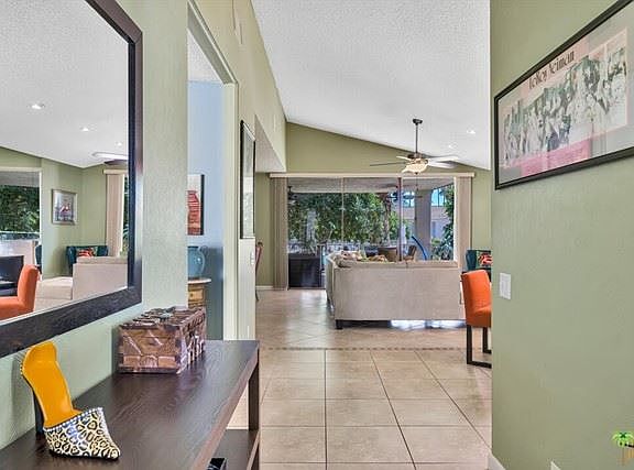 4th image of 1233 S La Verne Way