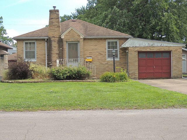 1st image of 505 W Boys St