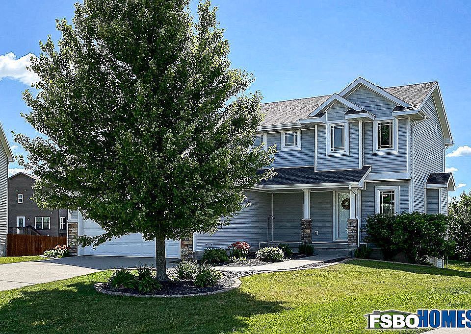 1st image of 9404 Davis Dr