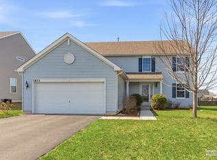 1811 Flagstone St, Joliet, IL 60431