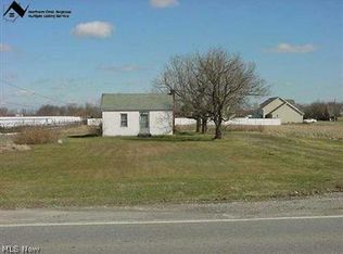 4851 Center Rd, Avon, OH 44011