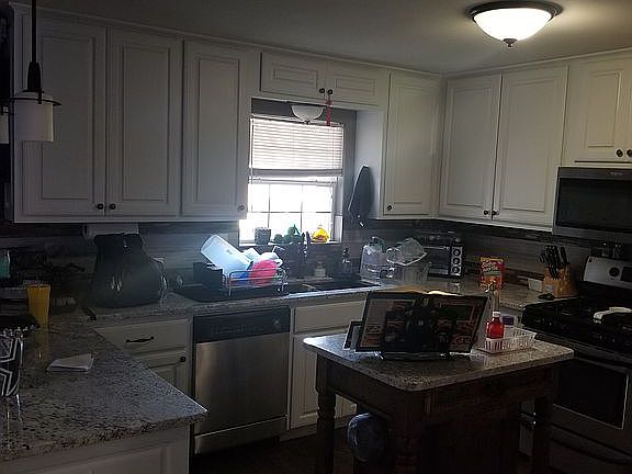 3rd image of 5120 Gibbons Dr