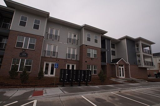 1st image of 1004 N 192nd Ct APT 105