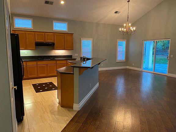 5th image of 1222 Sand Dollar Way