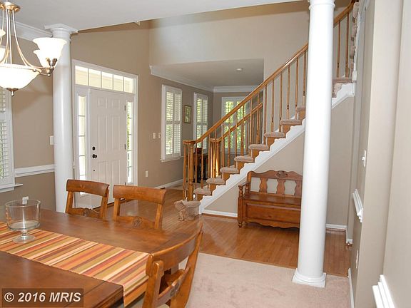 5th image of 53 Indian View Ct