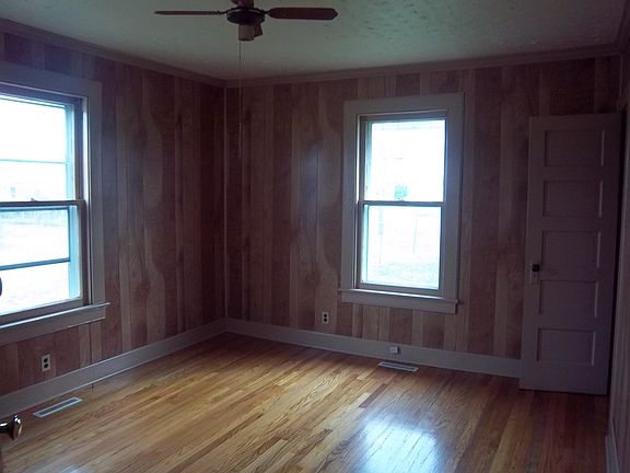 3rd image of 1402 Wilmington Ave