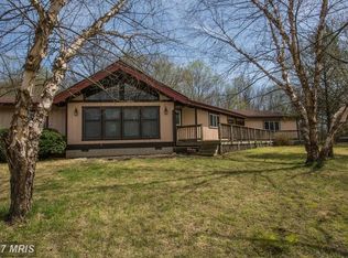 38218 Bolington Rd, Lovettsville, VA