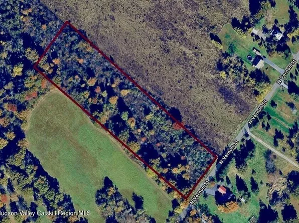 001 N Vernon Street, Athens, NY 12015