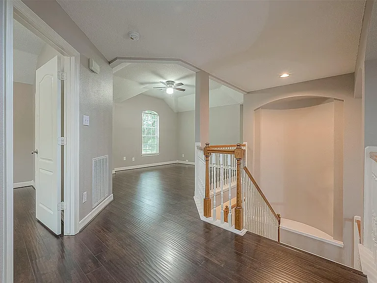 5910 Misty Island Ct — Photo 43
