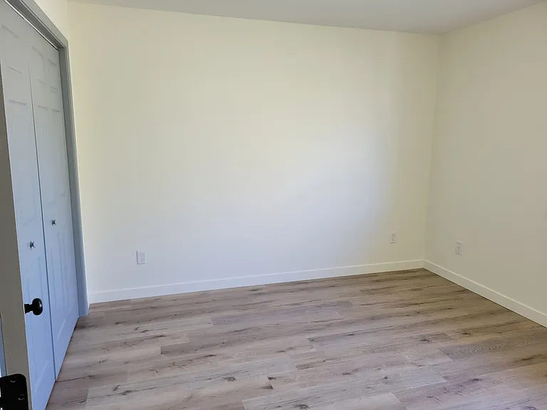Kingswood Townhomes — Photo 8