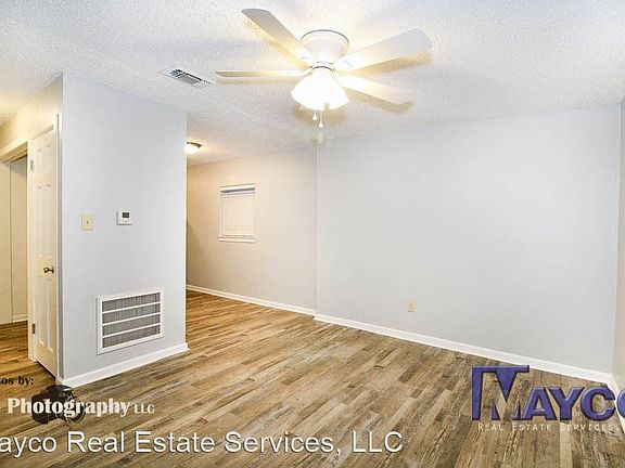 2nd image of 1516 Highland Ave APT B