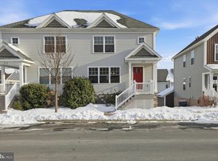 20 Pacific Blvd, Ephrata, PA 17522