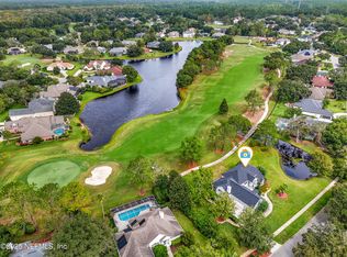 10082 Chester Lake Rd E, Jacksonville, FL 32256