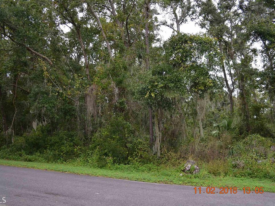 2nd image of 818 Riverview Dr E Lot 28