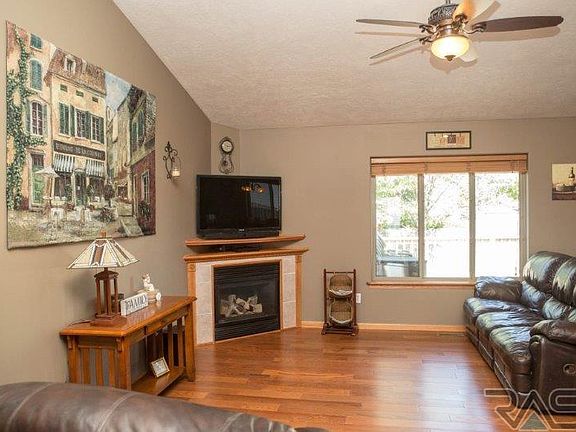 2nd image of 5201 S Woodwind Ave