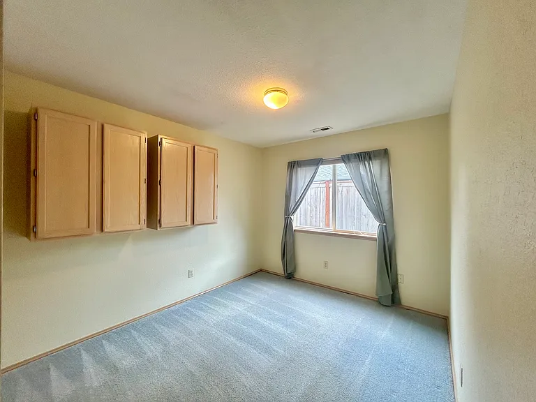 2617 Firland St SW — Photo 15