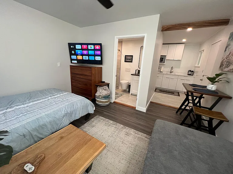 Halekoa Dr — Photo 6