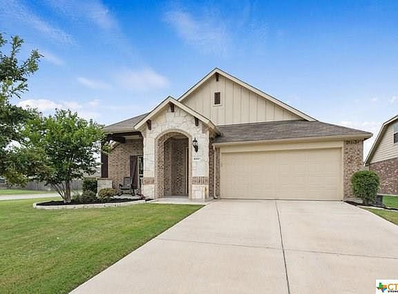 4th image of 1000 Farmhouse Cv