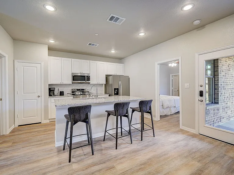 Willow Crossing Townhomes — Photo 9