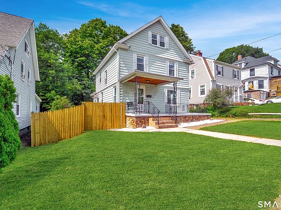 3rd image of 34 Sylvan Avenue