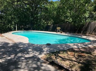 6808 Vine St, Austin, TX 78757
