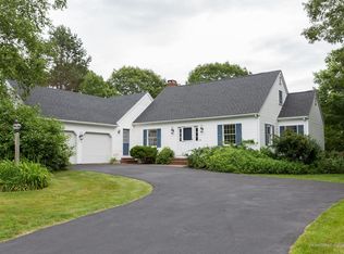 38 Hunts Point Rd, Cape Elizabeth, ME 04107