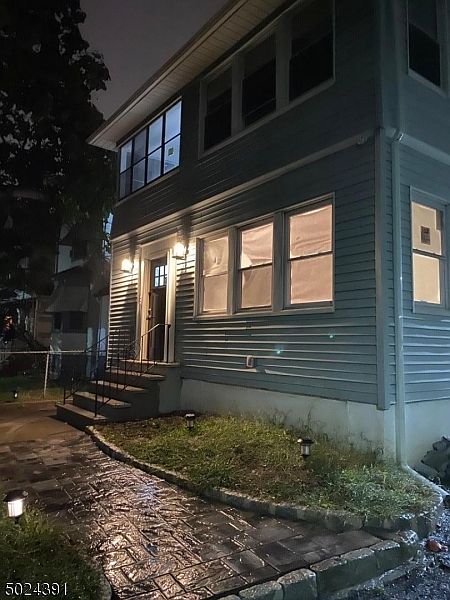 1st image of 10 Kensington Pl