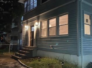 10 Kensington Pl, East Orange, NJ 07017