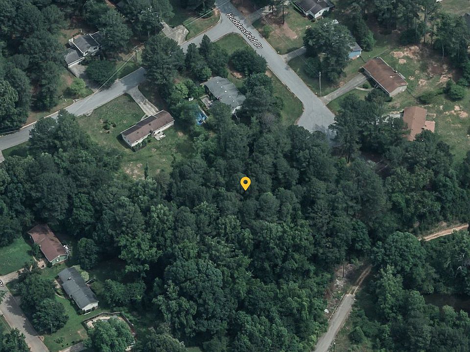 2nd image of Huddersfield Dr