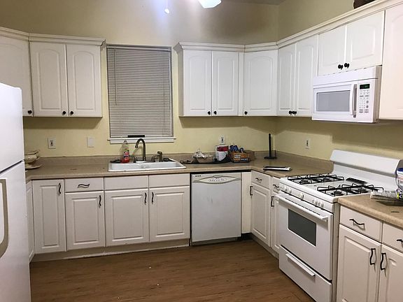 2nd image of 3729 S Jefferson Ave