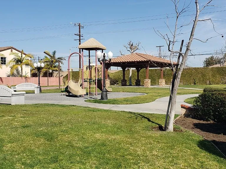 22840 Shell Dr — Photo 10