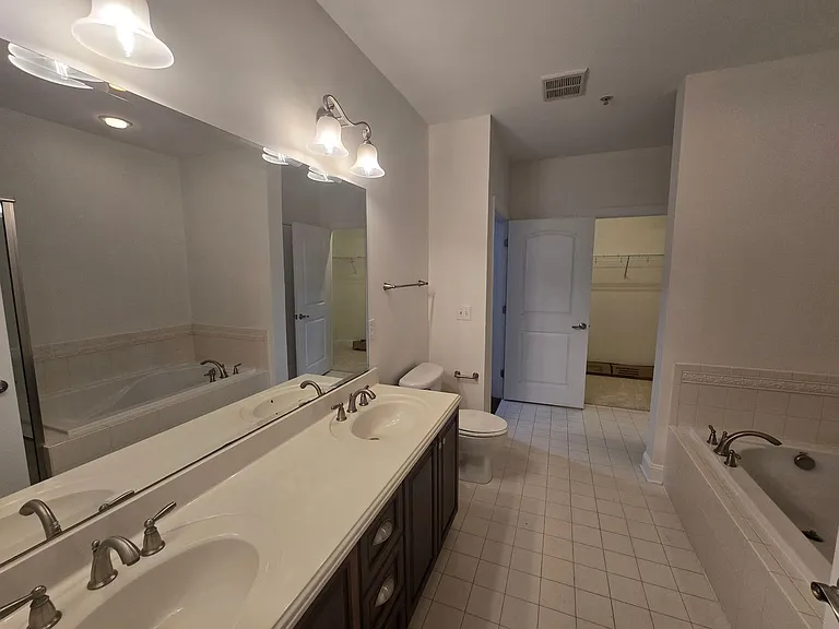 2000 Southpoint Landing Way #2205 — Photo 13
