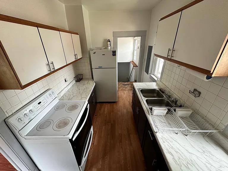 324 E Uintah St — Photo 13